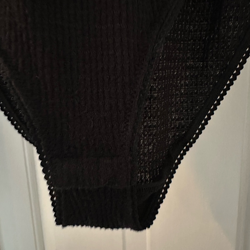 Free People Black Long Sleeve Bodysuit - Picture 6 of 6